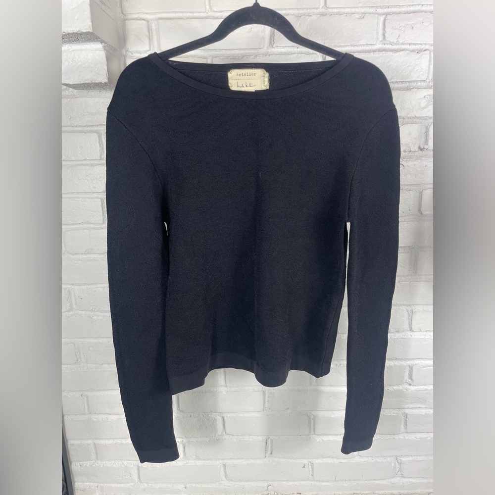 Atelier by Nicole Miller Black Knit Long Sleeve Top Rayon Blend Medium quiet lux